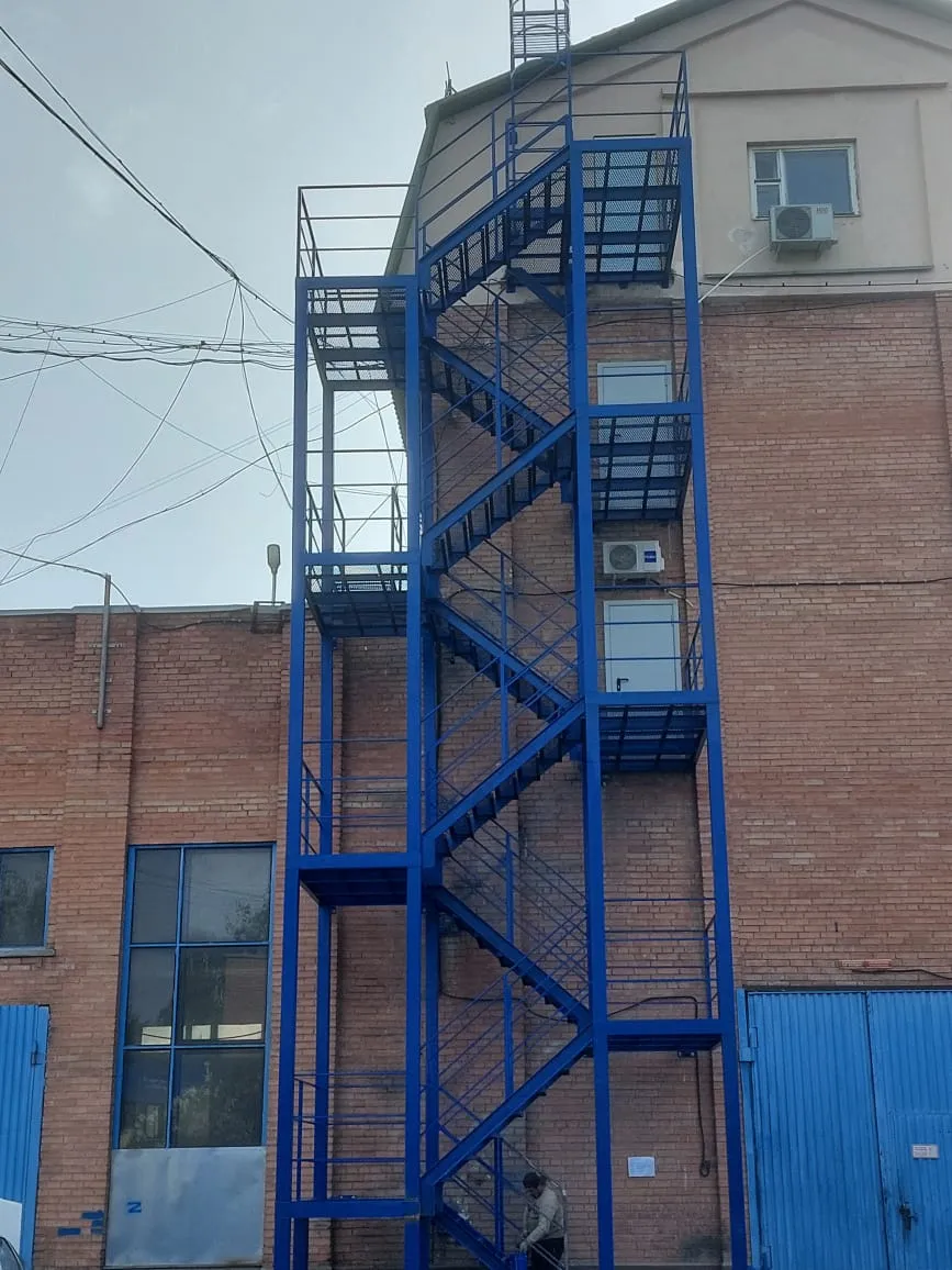 Пожарные П2